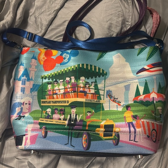 Harveys Disneyland Shag Main Street Tote - Picture 2 of 4